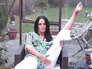 Kylie Cottonmouth está videos pornos en español latino de vuelta en la feminización, Dick.