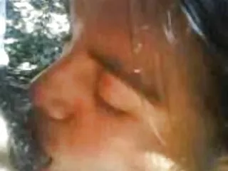 Hermosa videos pornográficos latinos chica Kay viaja rápido, mucho